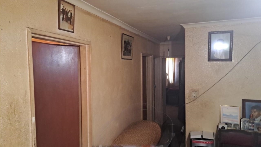  Bedroom Property for Sale in Bishop Lavis Western Cape